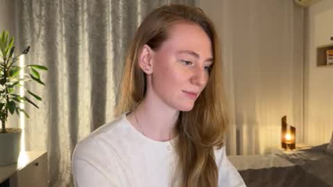 Snapshot of good__choice chatting on December 21, 2:02 pm Polly online show from December 21, 2:02 pm