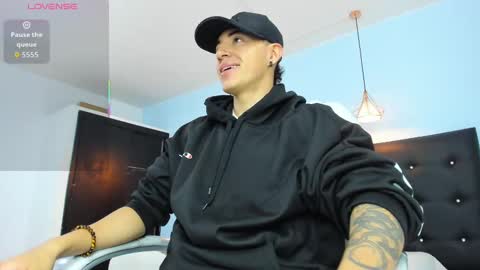 Snapshot of good_sheep chatting on October 23, 3:50 am good_sheep online show from October 23, 3:50 am