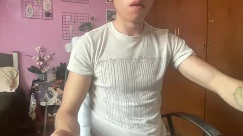 goodbatorboy online show from January 1, 7:32 pm