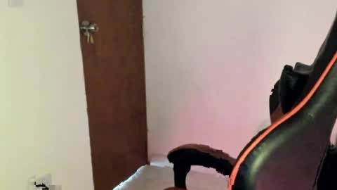 goodboy69i online show from April 9, 2:11 am