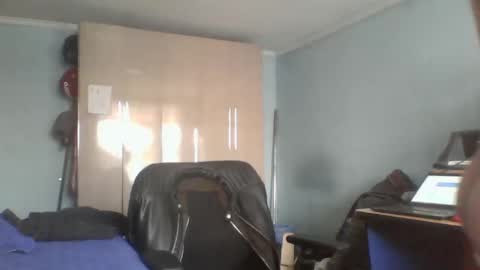 Snapshot of goodfumes chatting on January 9, 4:28 pm goodfumes online show from January 9, 4:28 pm