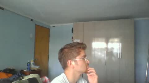 Snapshot of goodfumes chatting on February 27, 7:58 pm goodfumes online show from February 27, 7:58 pm