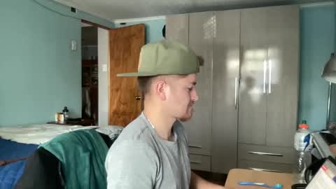 Snapshot of goodfumes chatting on September 23, 6:55 pm goodfumes online show from September 23, 6:55 pm