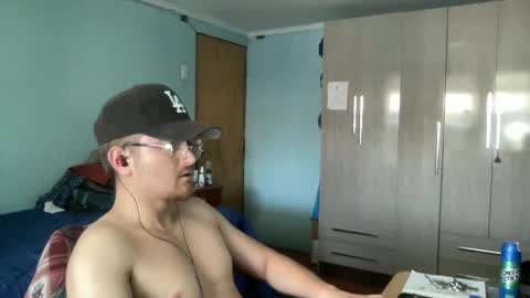 Snapshot of goodfumes chatting on December 17, 8:59 pm goodfumes online show from December 17, 8:59 pm