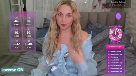 Snapshot of goodgirl0024 chatting on January 2, 8:24 pm goodgirl0024 online show from January 2, 8:24 pm