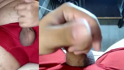 Snapshot of goonergoober69 chatting on October 28, 9:46 am goonergoober69 online show from October 28, 9:46 am