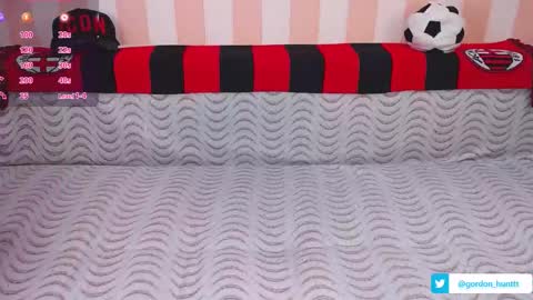 Snapshot of gordonhunt chatting on December 12, 11:07 am Gordon Hunt online show from December 12, 11:07 am