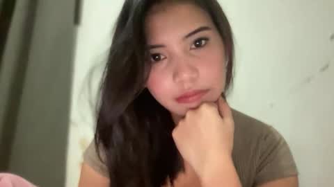 Lyn online show from November 30, 5:22 am