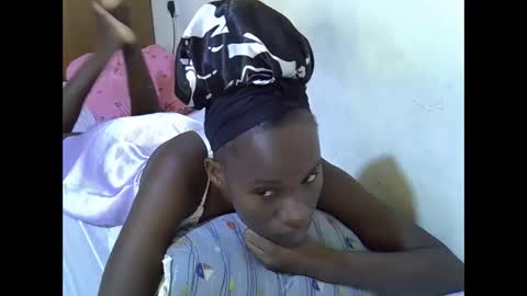 gorgeous_maya1 online show from November 27, 7:10 am