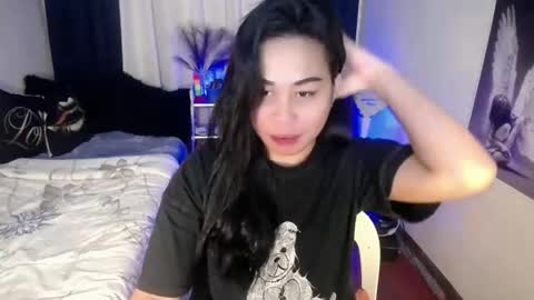 Snapshot of gorgeous_rica chatting on November 13, 7:46 pm Rica online show from November 13, 7:46 pm