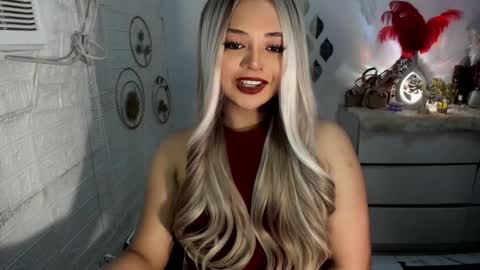 Amanda rose online show from February 2, 8:30 pm