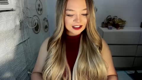 Amanda rose online show from September 18, 12:45 am