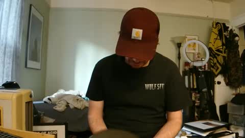 granton online show from November 30, 6:12 pm