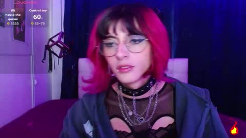 goth_minerva online show from October 29, 1:46 pm