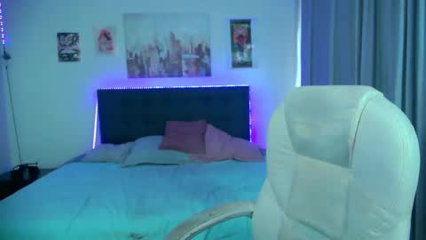 goth_minerva online show from March 23, 1:26 pm