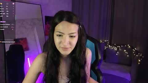 Snapshot of goth_tvt chatting on November 3, 7:26 pm mulan online show from November 3, 7:26 pm