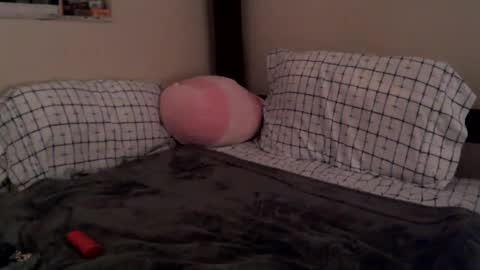 Snapshot of gothbaby305 chatting on February 4, 4:05 am gothbaby305 online show from February 4, 4:05 am