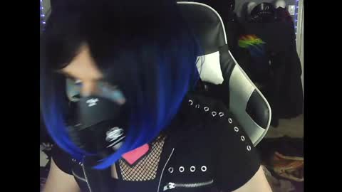 Victoriana online show from January 10, 9:53 pm