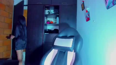 Snapshot of gothic9goddes chatting on November 3, 11:04 pm GG online show from November 3, 11:04 pm