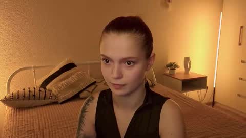 Snapshot of gothicxz chatting on September 10, 3:12 pm HIMORI AND LISAPVT NAKED online show from September 10, 3:12 pm