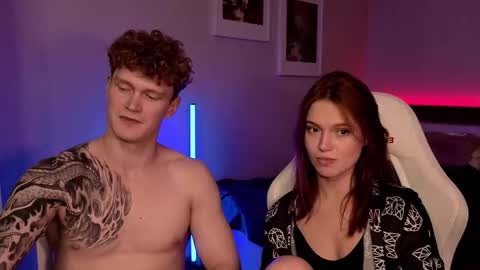 Snapshot of gothicxz chatting on October 24, 3:41 pm HIMORI AND LISAPVT NAKED online show from October 24, 3:41 pm