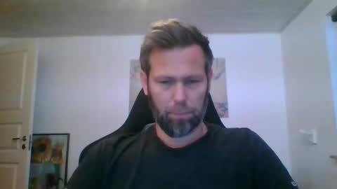 Snapshot of gotta1234 chatting on October 27, 4:11 pm gotta1234 online show from October 27, 4:11 pm