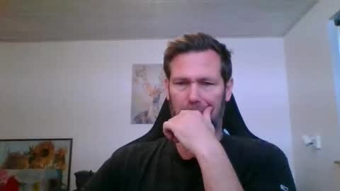 Snapshot of gottalop chatting on November 28, 10:51 am gottalop online show from November 28, 10:51 am