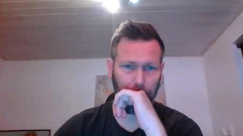 Snapshot of gottalop chatting on December 1, 2:11 pm gottalop online show from December 1, 2:11 pm