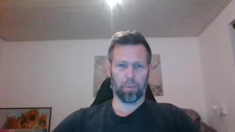 Snapshot of gottalop chatting on December 14, 8:46 pm gottalop online show from December 14, 8:46 pm