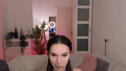 Snapshot of grace_autumn_mood chatting on October 15, 6:02 am grace_autumn_mood online show from October 15, 6:02 am