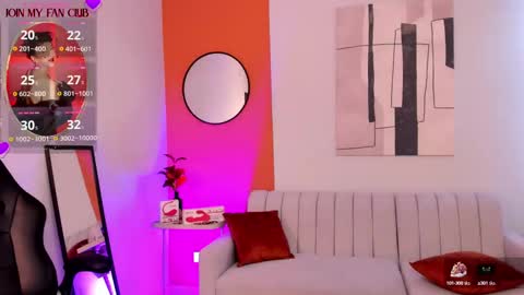 Snapshot of graceelizabeth_ chatting on October 5, 8:07 pm Zuly online show from October 5, 8:07 pm