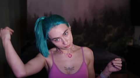 Snapshot of gracegreen chatting on December 6, 11:11 am I will be glad to see you 30 N 1800 - 2300 gmt3 online show from December 6, 11:11 am