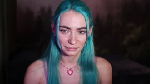 Snapshot of gracegreen chatting on December 6, 2:38 pm I will be glad to see you 30 N 1800 - 2300 gmt3 online show from December 6, 2:38 pm