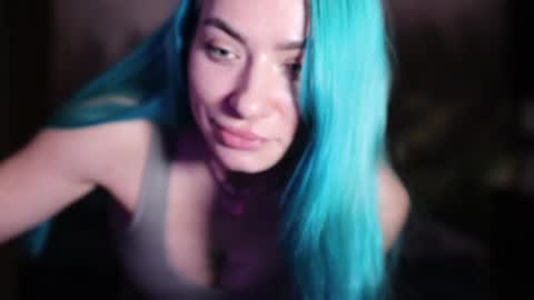 Snapshot of gracegreen chatting on December 7, 11:51 am I will be glad to see you 30 N 1800 - 2300 gmt3 online show from December 7, 11:51 am