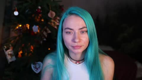 Snapshot of gracegreen chatting on December 16, 7:10 pm I will be glad to see you 30 N 1800 - 2300 gmt3 online show from December 16, 7:10 pm