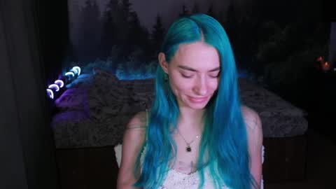 Snapshot of gracegreen chatting on February 9, 11:25 am I will be glad to see you 30 N 1800 - 2300 gmt3 online show from February 9, 11:25 am