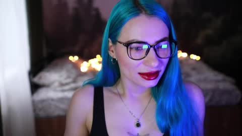 Snapshot of gracegreen chatting on February 28, 7:37 am I will be glad to see you 30 N 1800 - 2300 gmt3 online show from February 28, 7:37 am