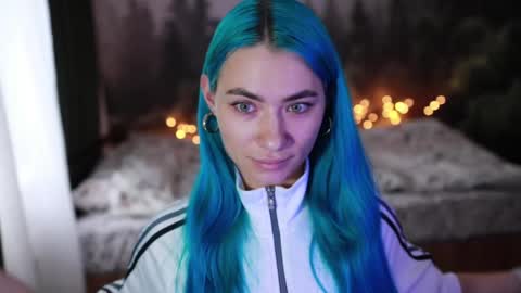 Snapshot of gracegreen chatting on March 3, 6:48 am I will be glad to see you 30 N 1800 - 2300 gmt3 online show from March 3, 6:48 am