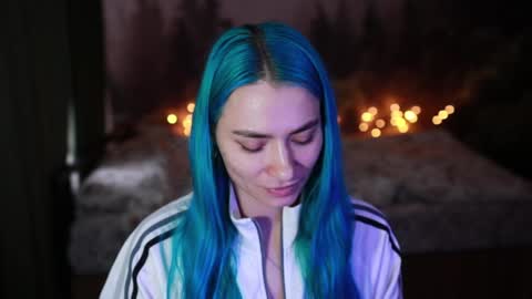 Snapshot of gracegreen chatting on March 3, 9:55 am I will be glad to see you 30 N 1800 - 2300 gmt3 online show from March 3, 9:55 am