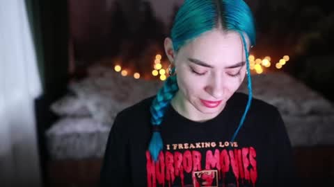 Snapshot of gracegreen chatting on March 4, 7:08 am I will be glad to see you 30 N 1800 - 2300 gmt3 online show from March 4, 7:08 am