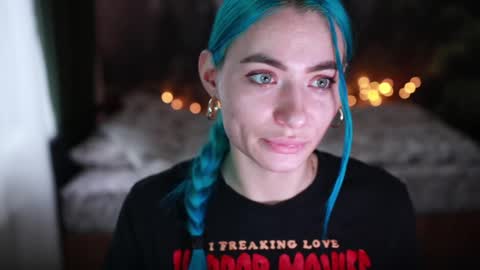 Snapshot of gracegreen chatting on March 4, 10:13 am I will be glad to see you 30 N 1800 - 2300 gmt3 online show from March 4, 10:13 am