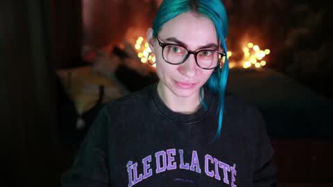 Snapshot of gracegreen chatting on March 8, 7:27 am I will be glad to see you 30 N 1800 - 2300 gmt3 online show from March 8, 7:27 am