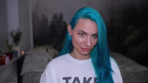 Snapshot of gracegreen chatting on September 19, 5:35 pm I will be glad to see you 30 N 1800 - 2300 gmt3 online show from September 19, 5:35 pm