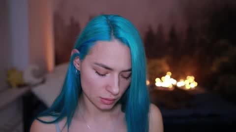 Snapshot of gracegreen chatting on November 6, 4:19 pm I will be glad to see you 30 N 1800 - 2300 gmt3 online show from November 6, 4:19 pm