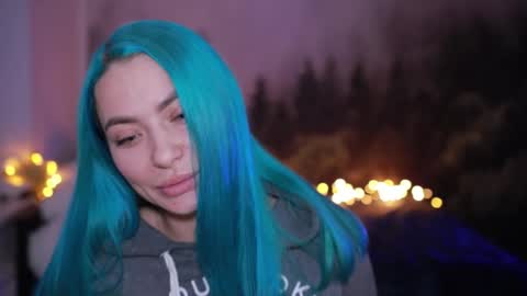 Snapshot of gracegreen chatting on November 21, 3:00 pm I will be glad to see you 30 N 1800 - 2300 gmt3 online show from November 21, 3:00 pm