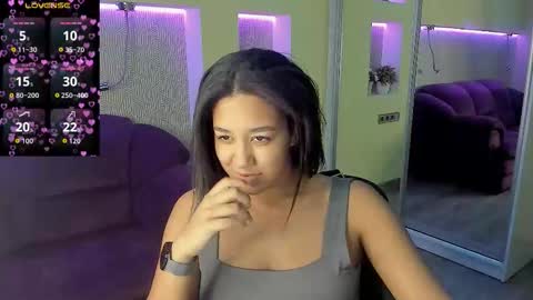 Snapshot of gracekendy chatting on November 26, 12:50 pm gracekendy online show from November 26, 12:50 pm