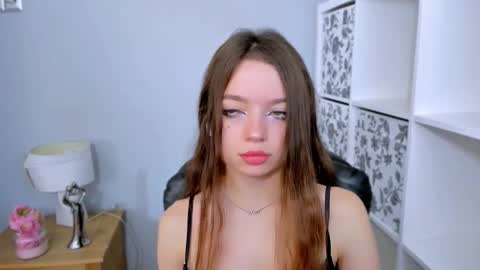 Snapshot of gracetop chatting on October 28, 8:51 am GraceTop online show from October 28, 8:51 am