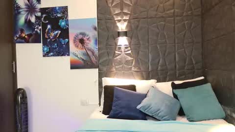 Snapshot of graceymilf999 chatting on September 16, 11:22 am Gracey Milf online show from September 16, 11:22 am