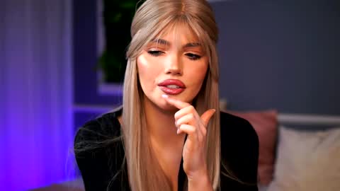 Grace online show from January 12, 5:01 pm