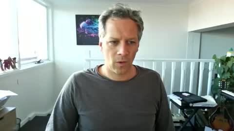 Snapshot of grattitude chatting on December 1, 10:26 pm grattitude online show from December 1, 10:26 pm